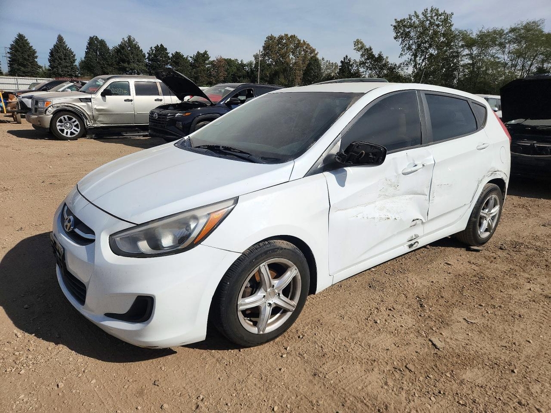 Vedere 2017 HYUNDAI ACCENT SE, unghi 1