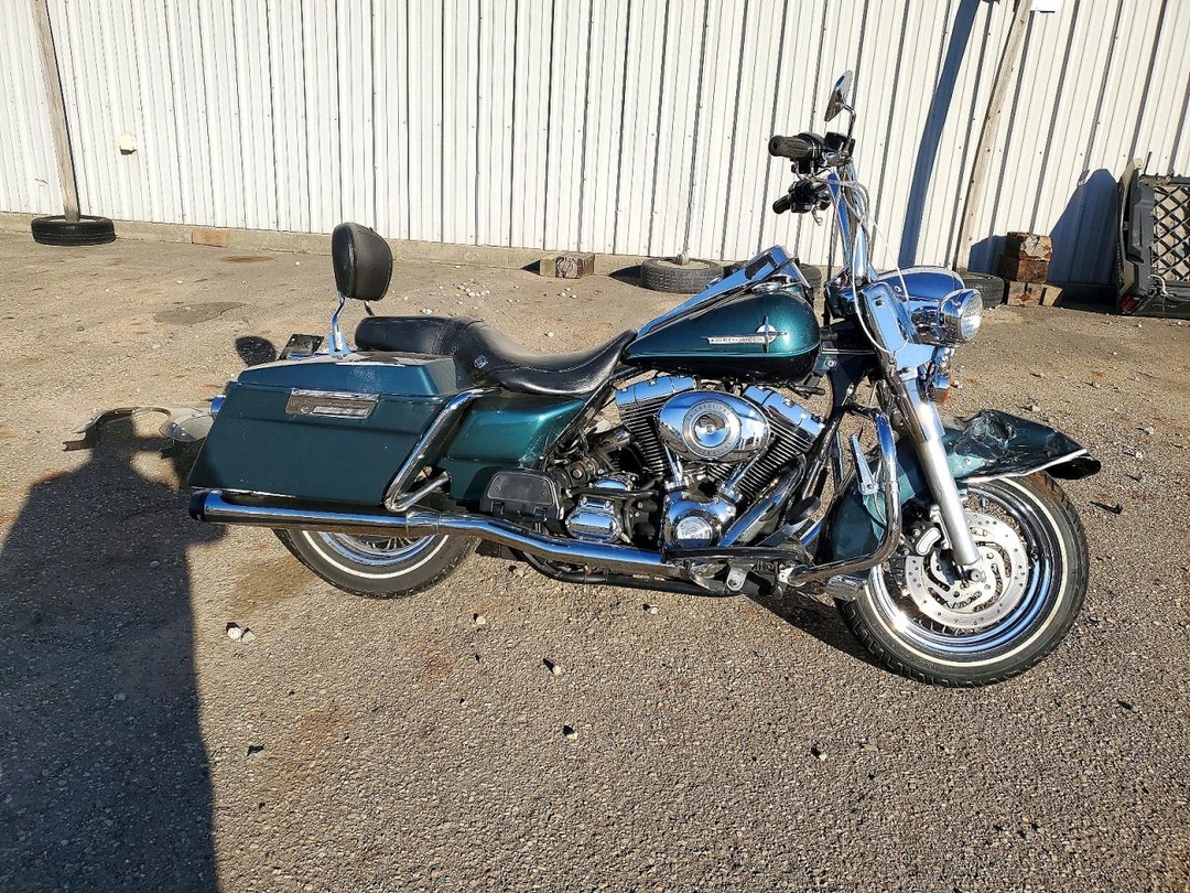 Вид 2002 HARLEY-DAVIDSON FLHRCI, угол 1