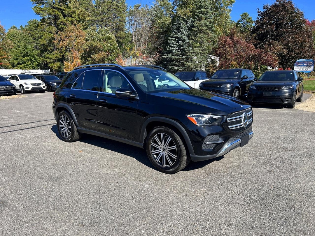 Vue de 2024 MERCEDES-BENZ GLE 350 4MATIC, angle 1