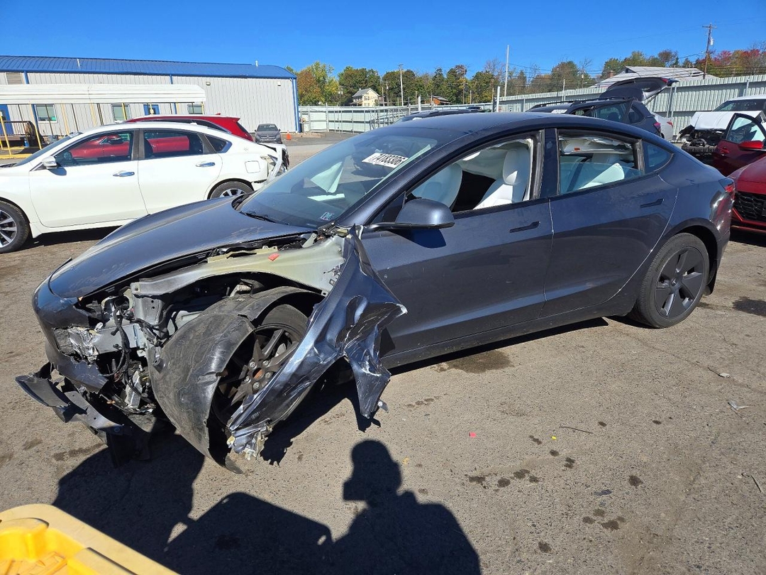 منظر 2023 TESLA MODEL 3، زاوية 1