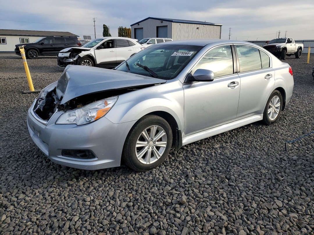 Vue de 2012 SUBARU LEGACY 2.5I, angle 1