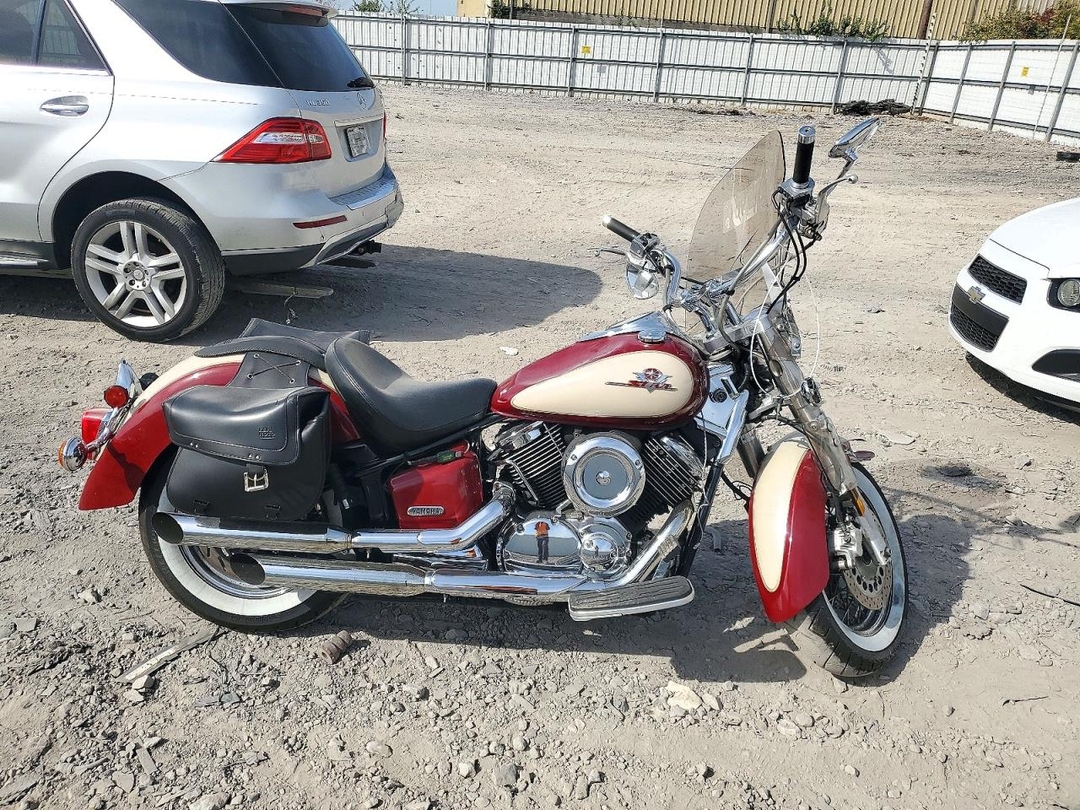 Вид 2001 YAMAHA XVS1100, угол 1