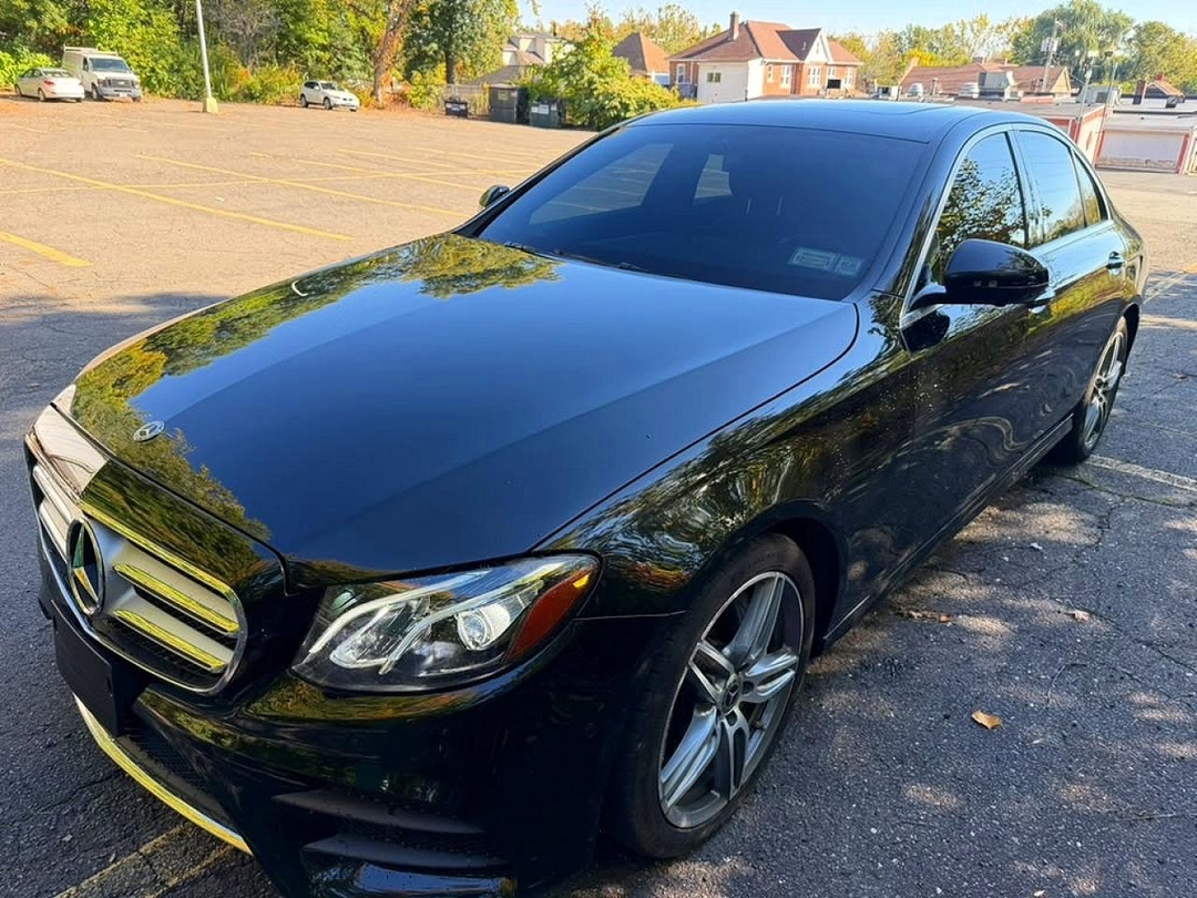 Vedere 2020 MERCEDES-BENZ E 350, unghi 1