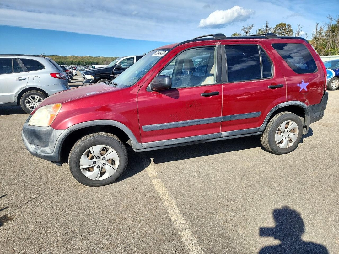 Вид 2004 HONDA CR-V LX, угол 1