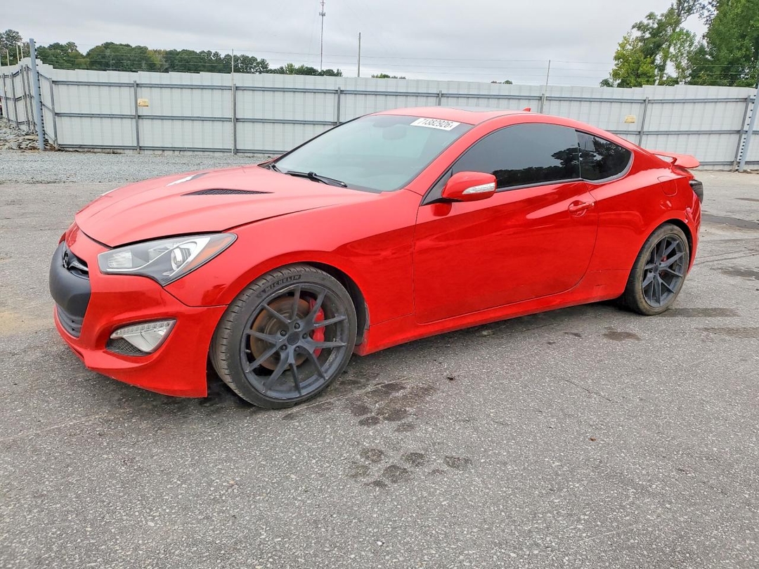 Vue de 2016 HYUNDAI GENESIS COUPE 3.8 ULTIMATE, angle 1