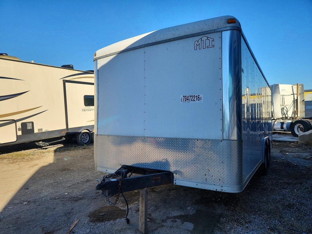 Вид 2012 MIDDLEBURY MSTCH 8.5X18TA2 ENCLOSED CARGO TRAILER, угол 1