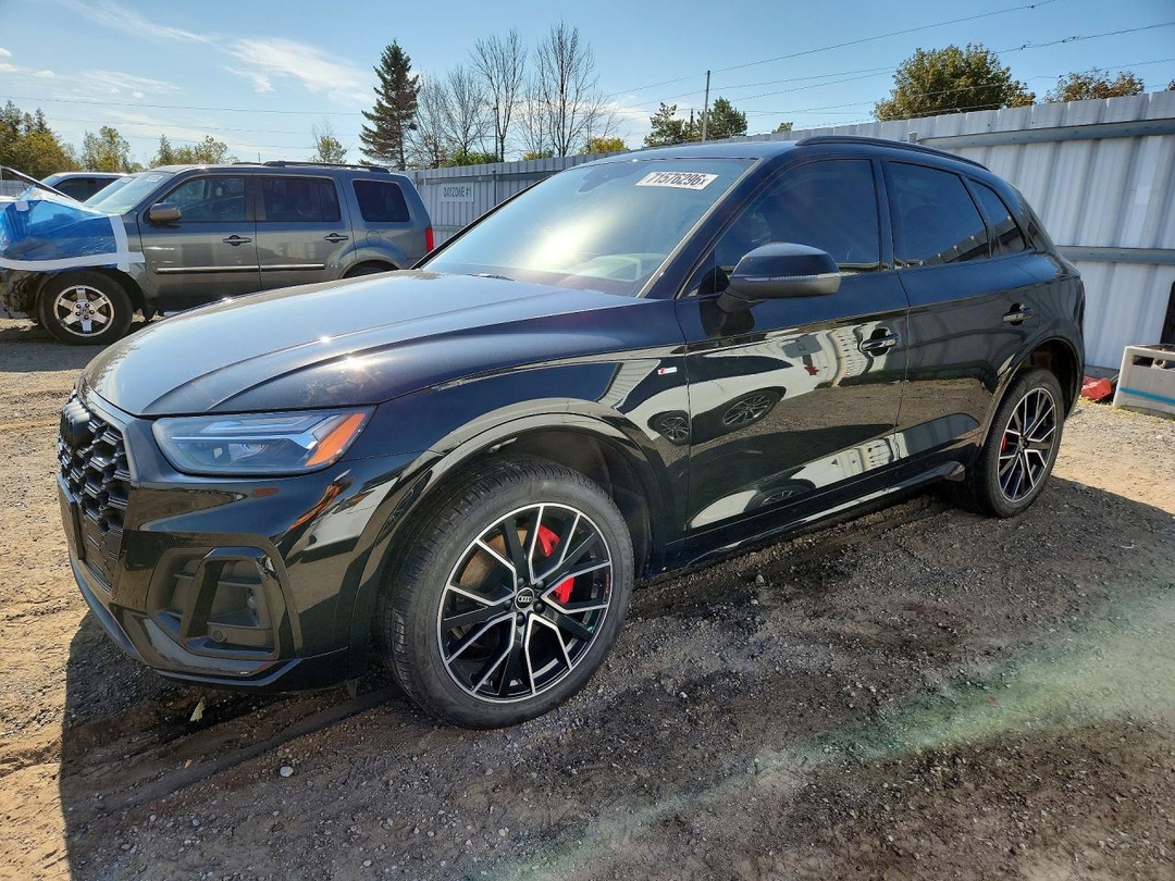 Vue de 2022 AUDI Q5 PREMIUM PLUS 45, angle 1