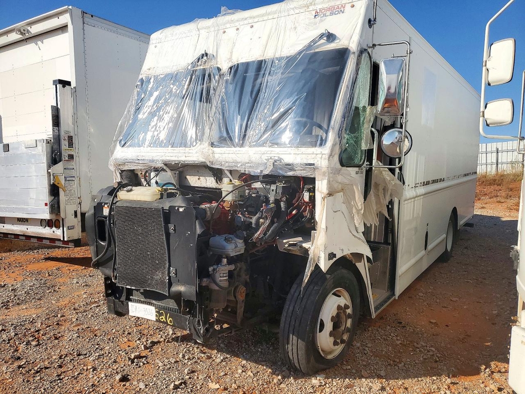 منظر 2022 FREIGHTLINER CHASSIS M LINE WALK-IN VAN، زاوية 1