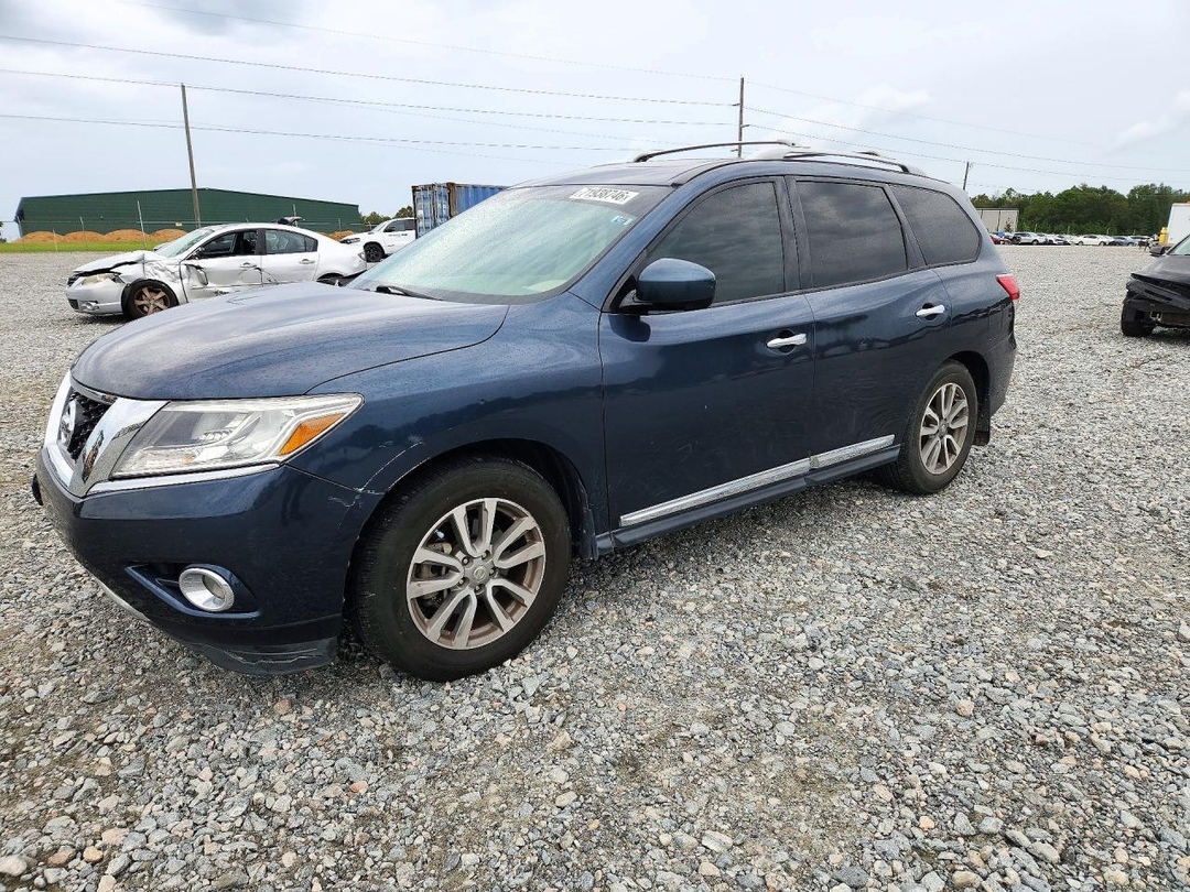 Вид 2015 NISSAN PATHFINDER SL, угол 1