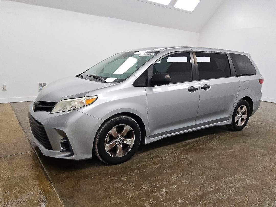 Vedere 2019 TOYOTA SIENNA L 7-PASSENGER, unghi 1