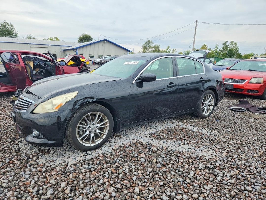 Vista de 2010 INFINITI G37 SEDAN X, ángulo 1