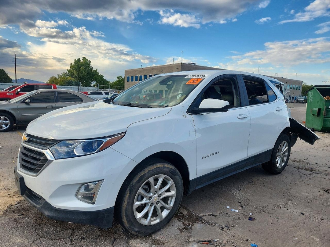 Vista de 2021 CHEVROLET EQUINOX LT, ángulo 1