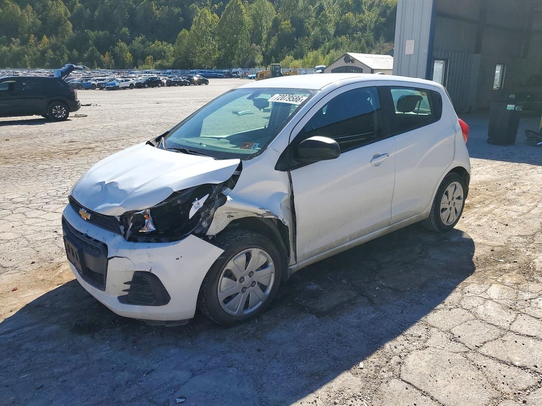 Vista de 2017 CHEVROLET SPARK LS, ángulo 1