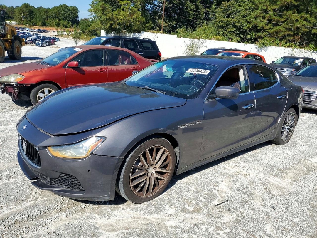 Vue de 2015 MASERATI GHIBLI, angle 1
