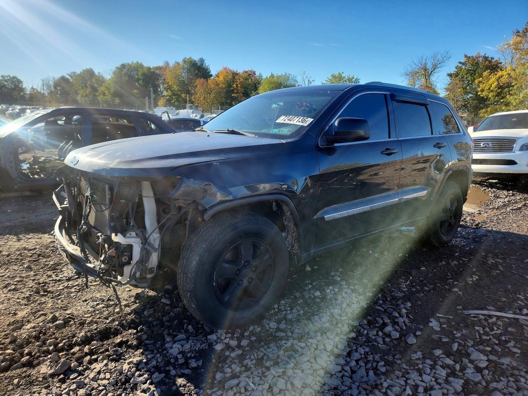 Вид 2011 JEEP GRAND CHEROKEE LAREDO, угол 1