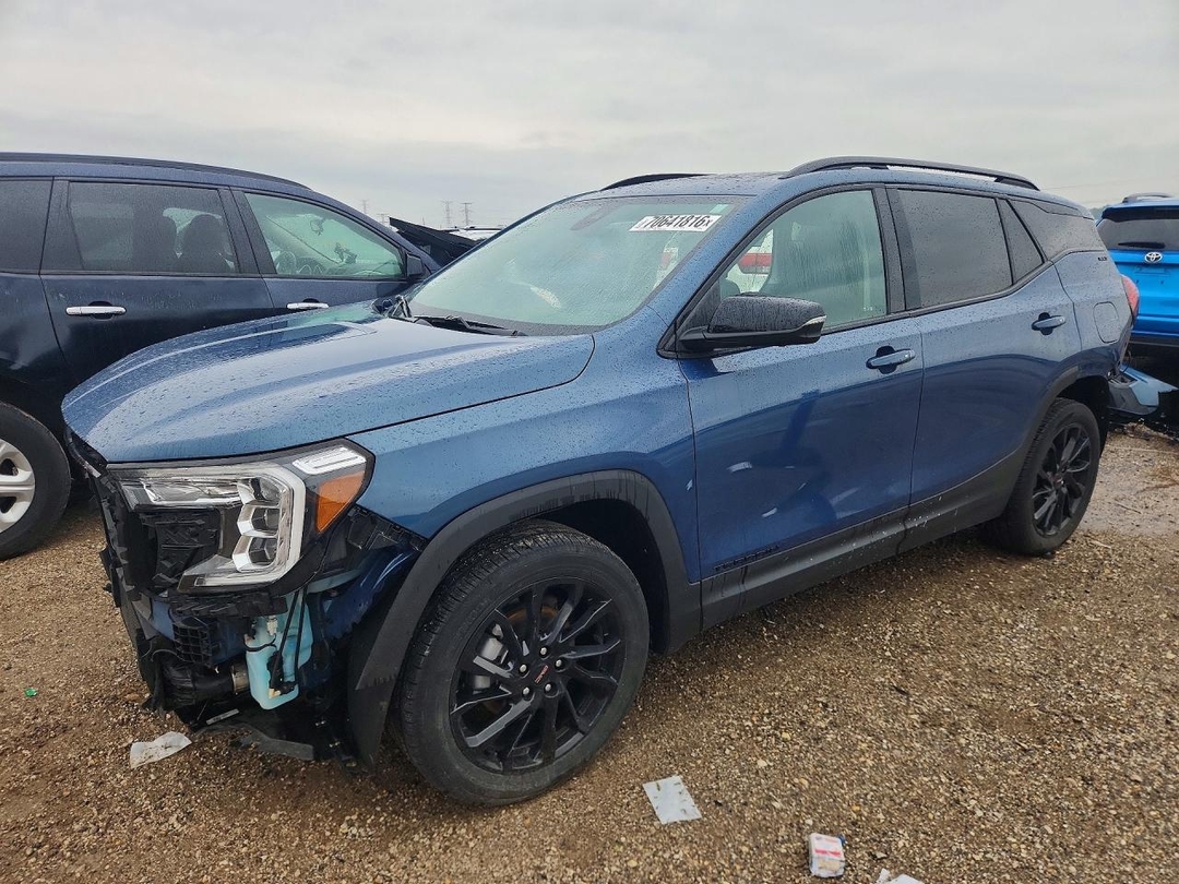 Vista de 2024 GMC TERRAIN SLT, ángulo 1