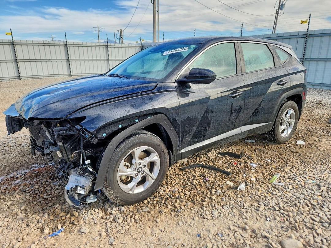 Vista de 2024 HYUNDAI TUCSON SE, ángulo 1