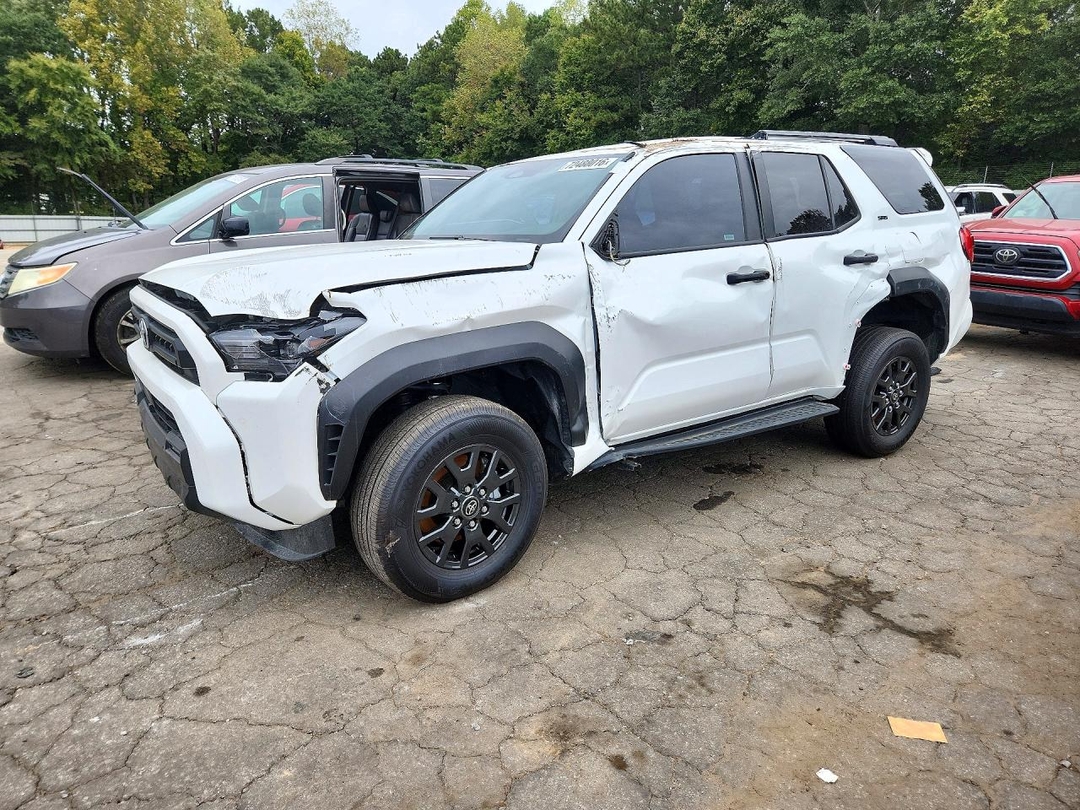 Vedere 2026 TOYOTA 4RUNNER SR5, unghi 1