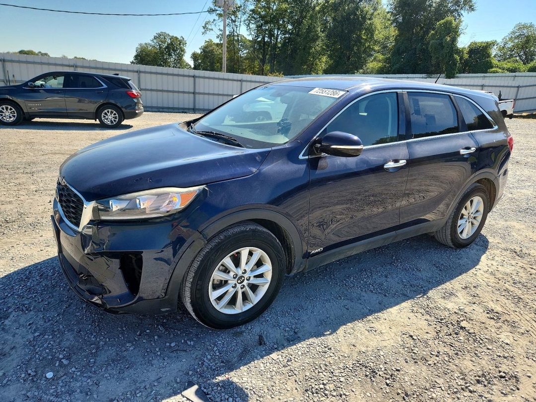 Vue de 2020 KIA SORENTO S, angle 1