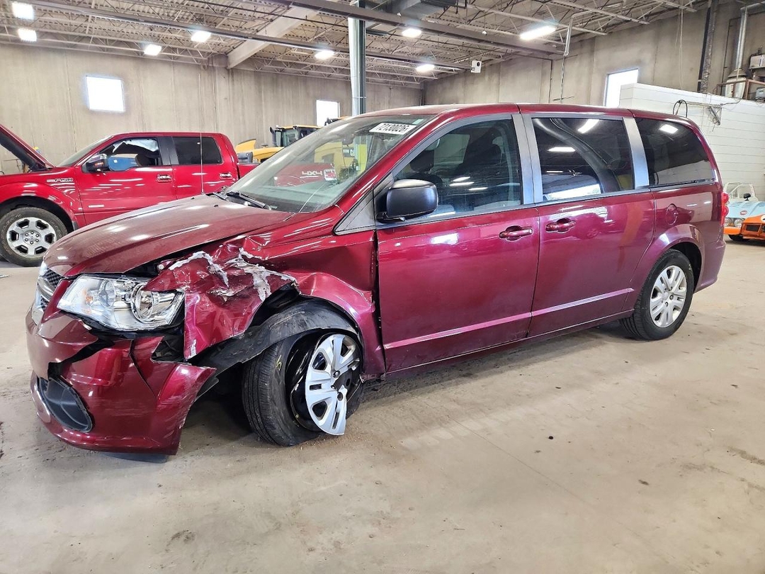 2018 DODGE GRAND CARAVAN SE view, angle 1