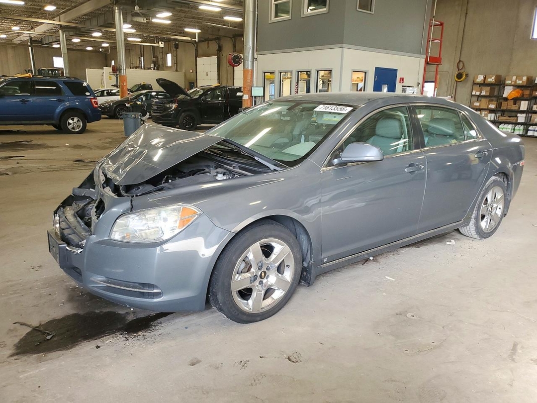 Vue de 2009 CHEVROLET MALIBU 1LT, angle 1
