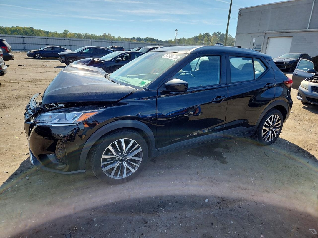 Vedere 2021 NISSAN KICKS SV, unghi 1