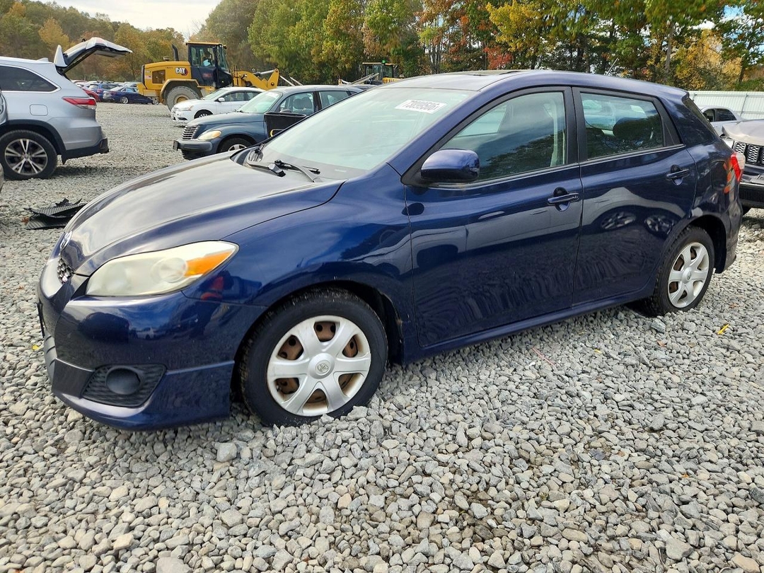 Vue de 2009 TOYOTA COROLLA MATRIX S, angle 1