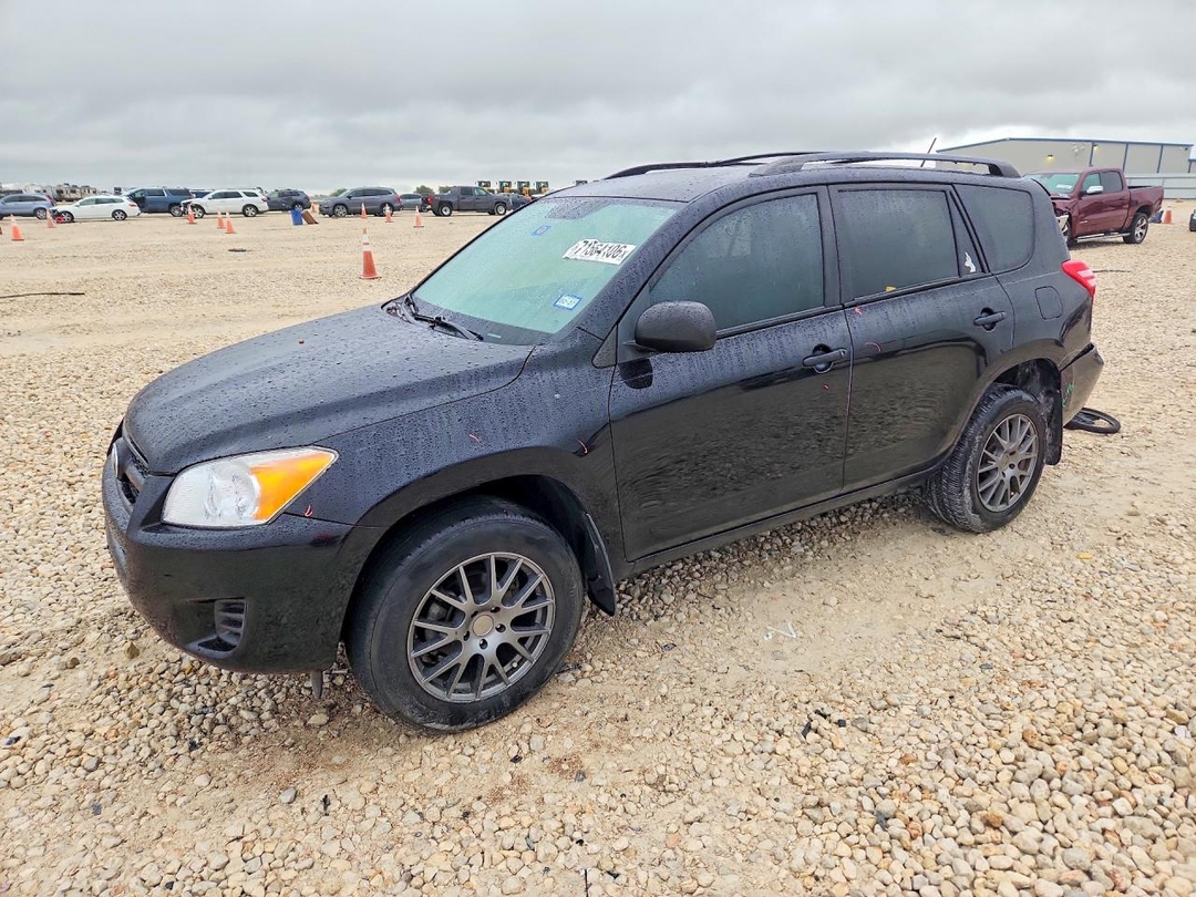 منظر 2011 TOYOTA RAV4 BASE، زاوية 1