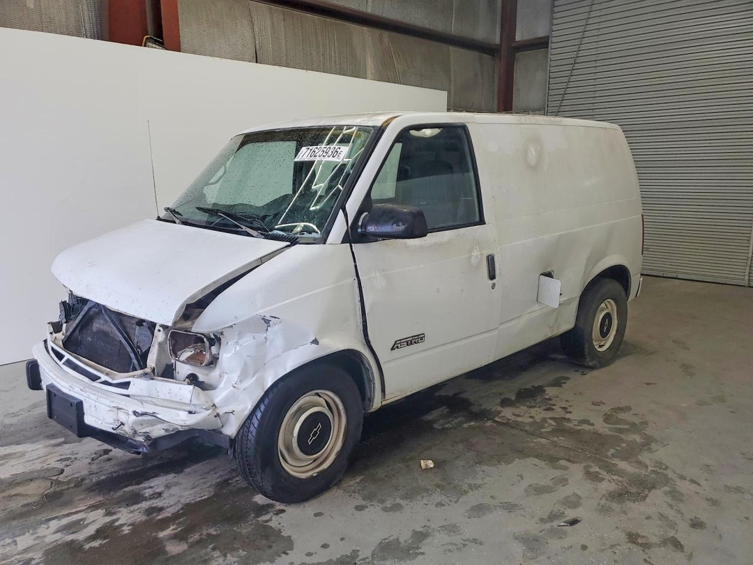 Vue de 1992 CHEVROLET ASTRO, angle 1