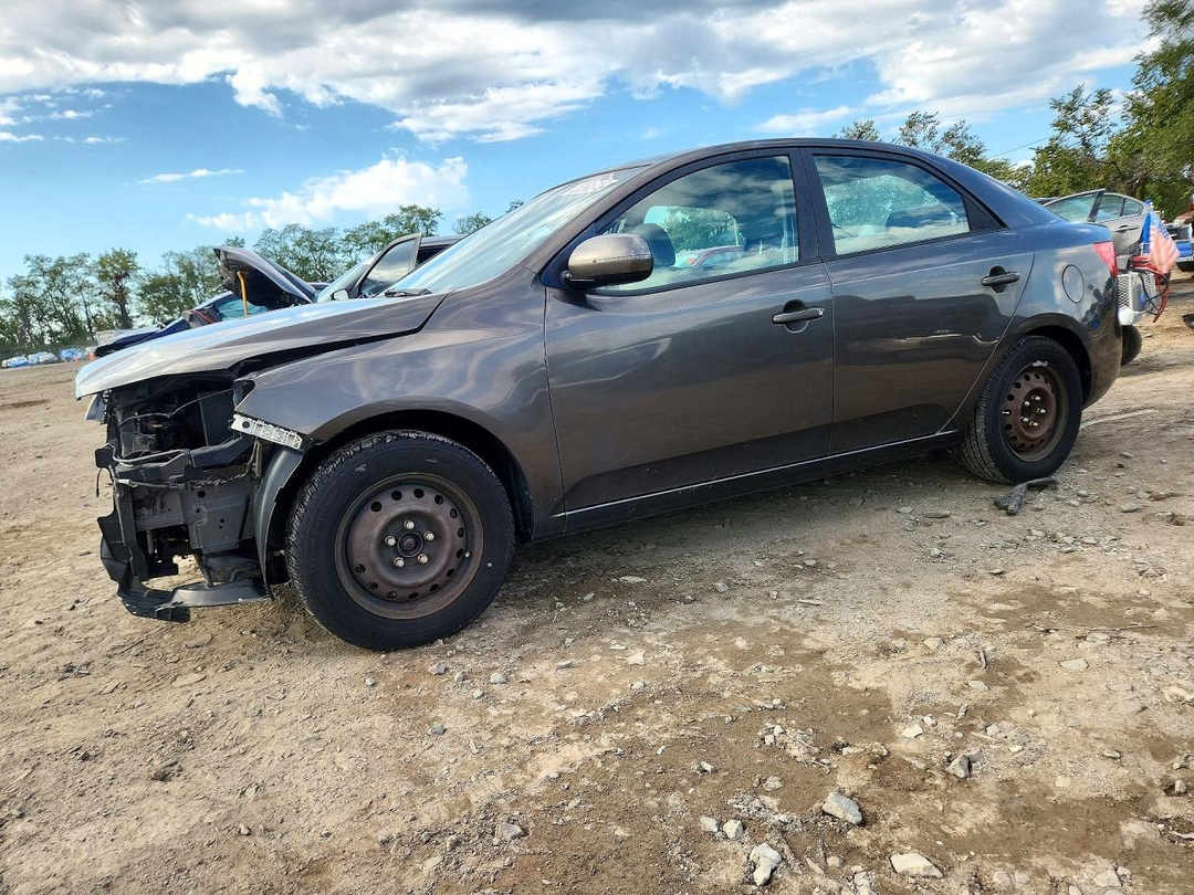 Vista de 2011 KIA FORTE EX, ángulo 1