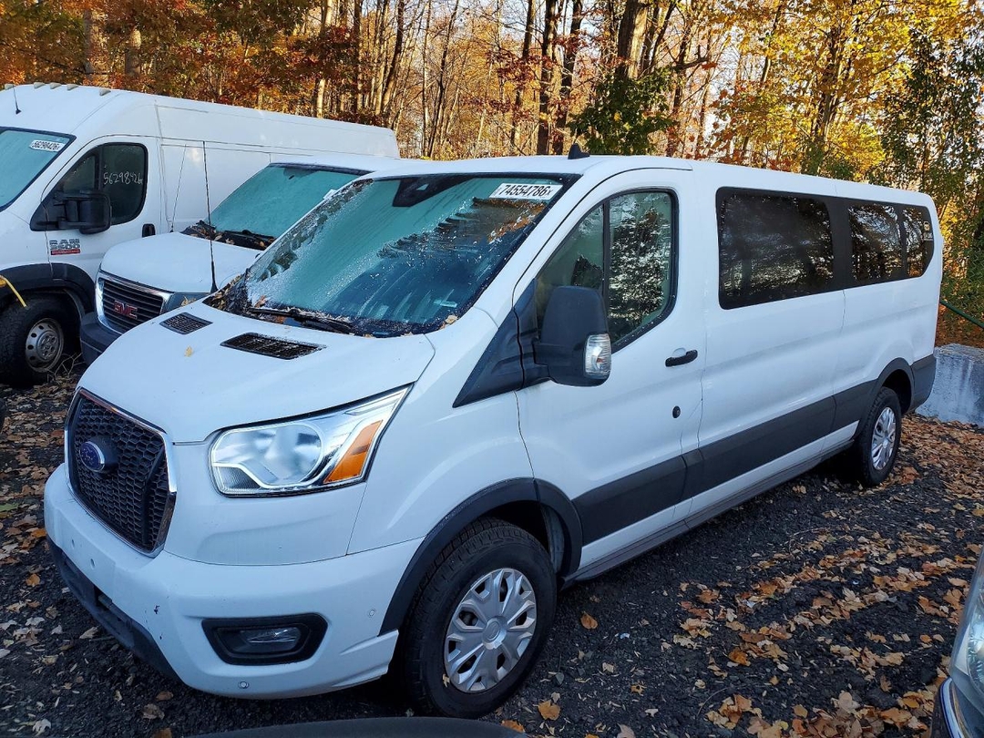 2022 FORD TRANSIT T-350 view, angle 1