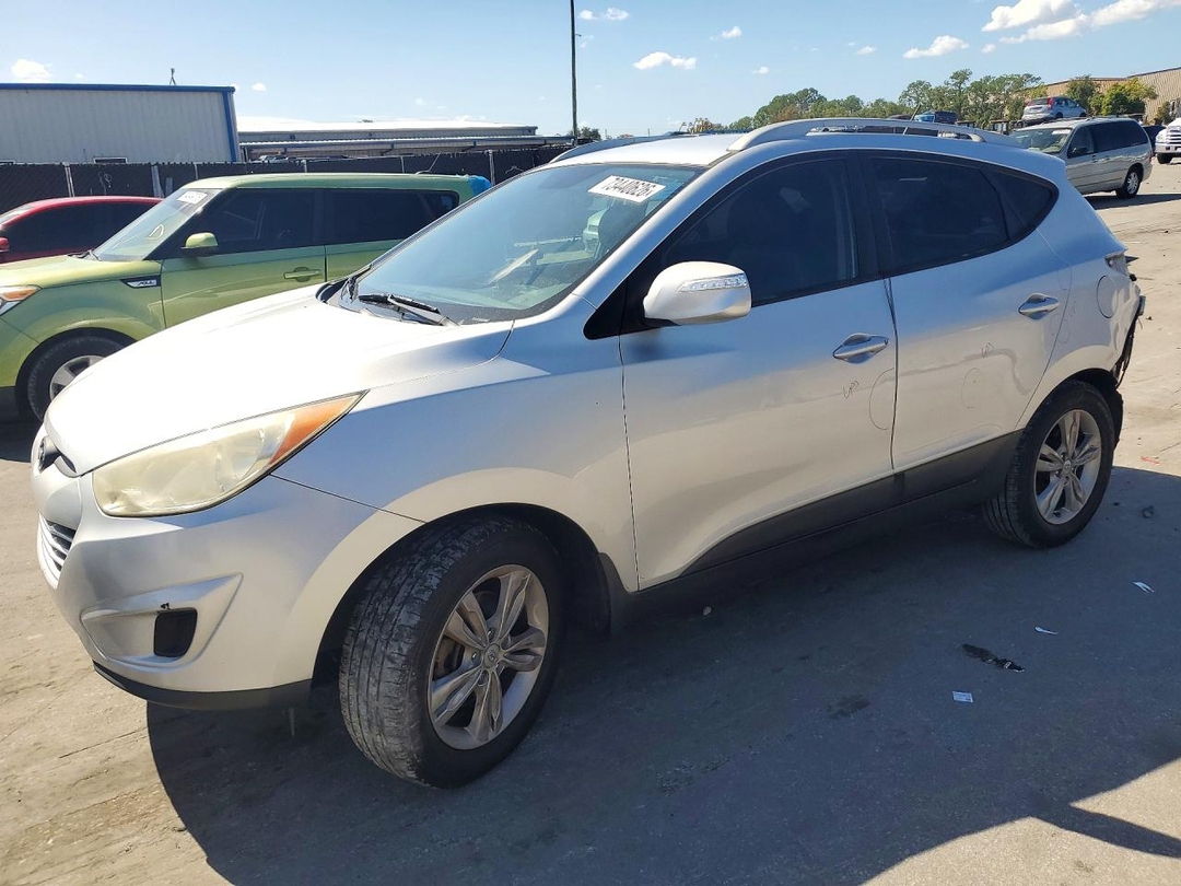 Вид 2012 HYUNDAI TUCSON GLS, угол 1