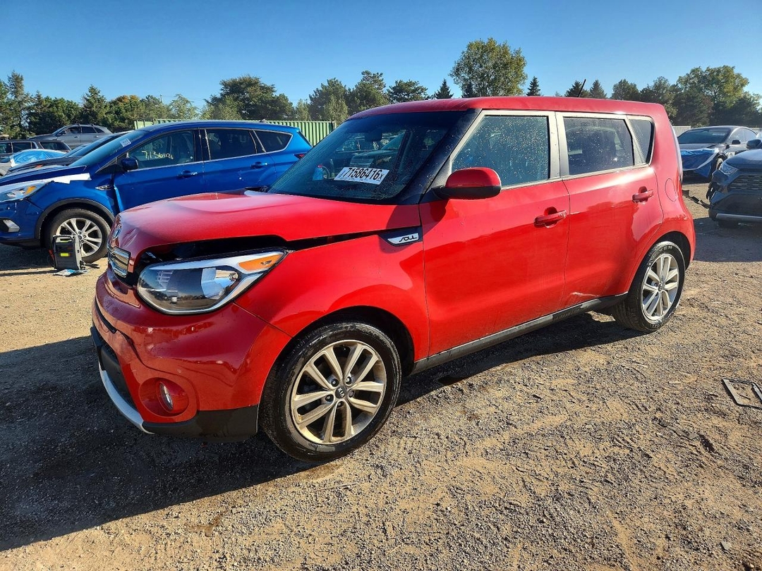 منظر 2019 KIA SOUL +، زاوية 1