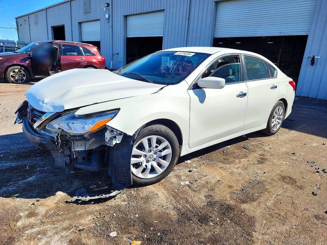 Вид 2017 NISSAN ALTIMA 2.5 S, угол 1