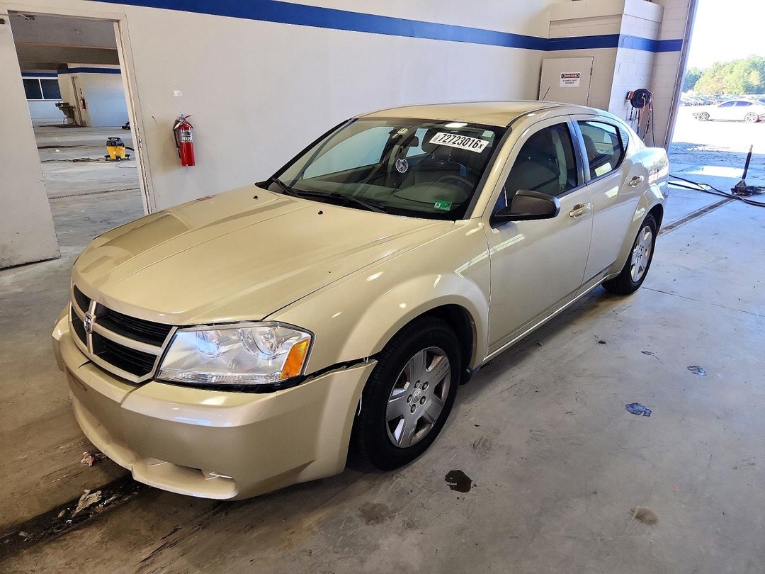 Вид 2010 DODGE AVENGER SXT, угол 1