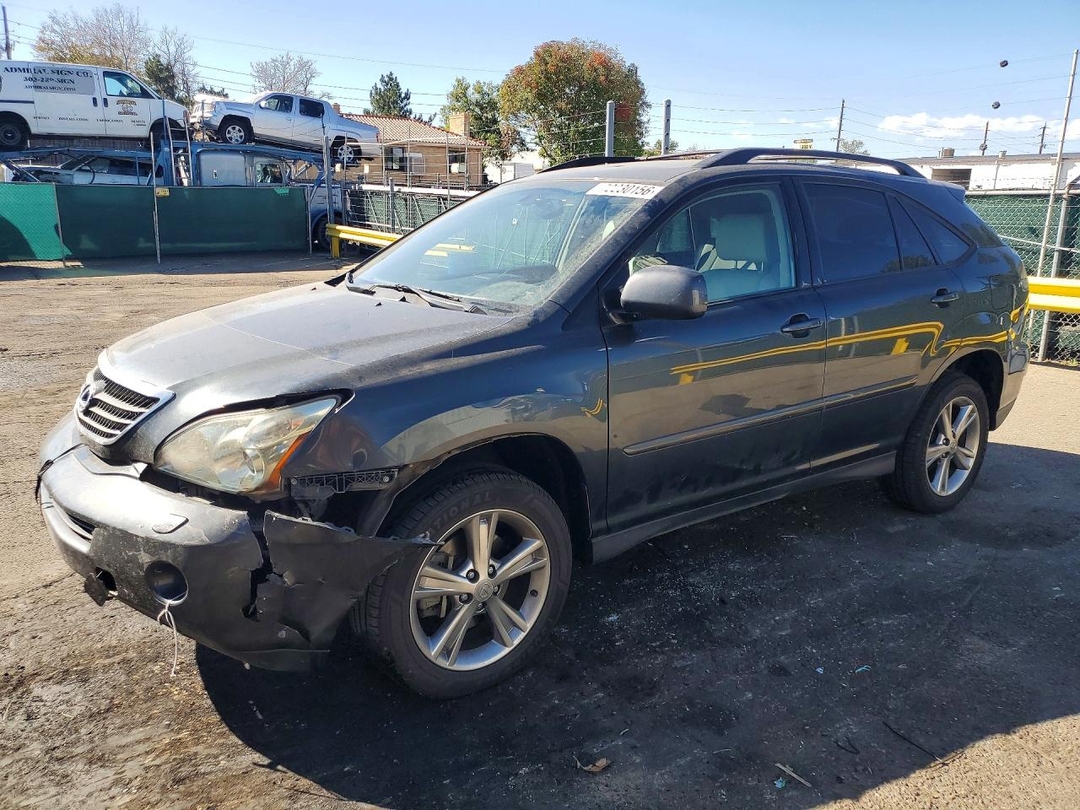 Vue de 2006 LEXUS RX 400, angle 1