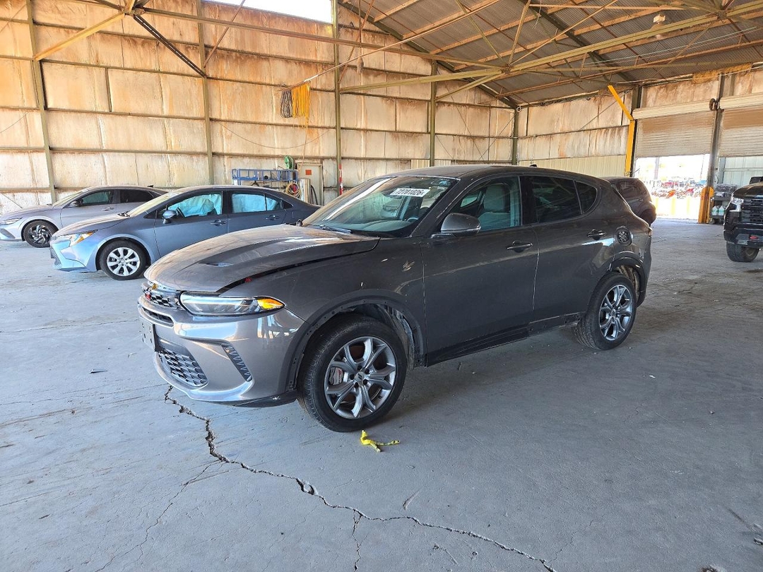 Vista de 2024 DODGE HORNET R/T, ángulo 1
