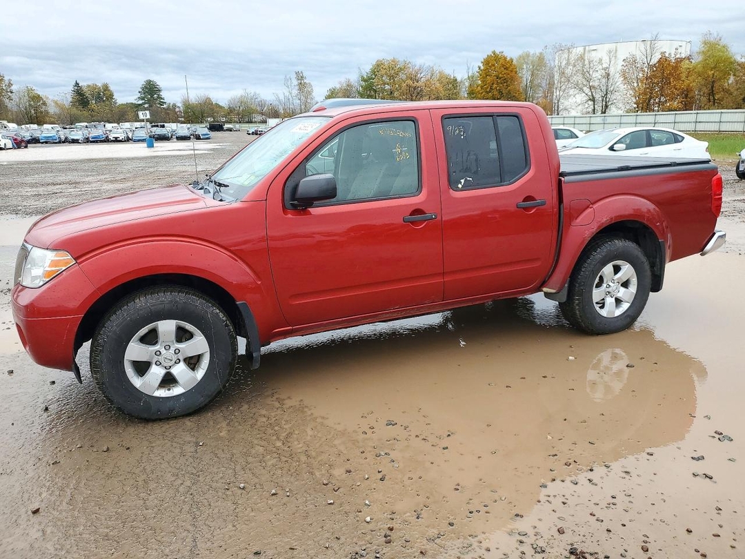 Vue de 2013 NISSAN FRONTIER S, angle 1