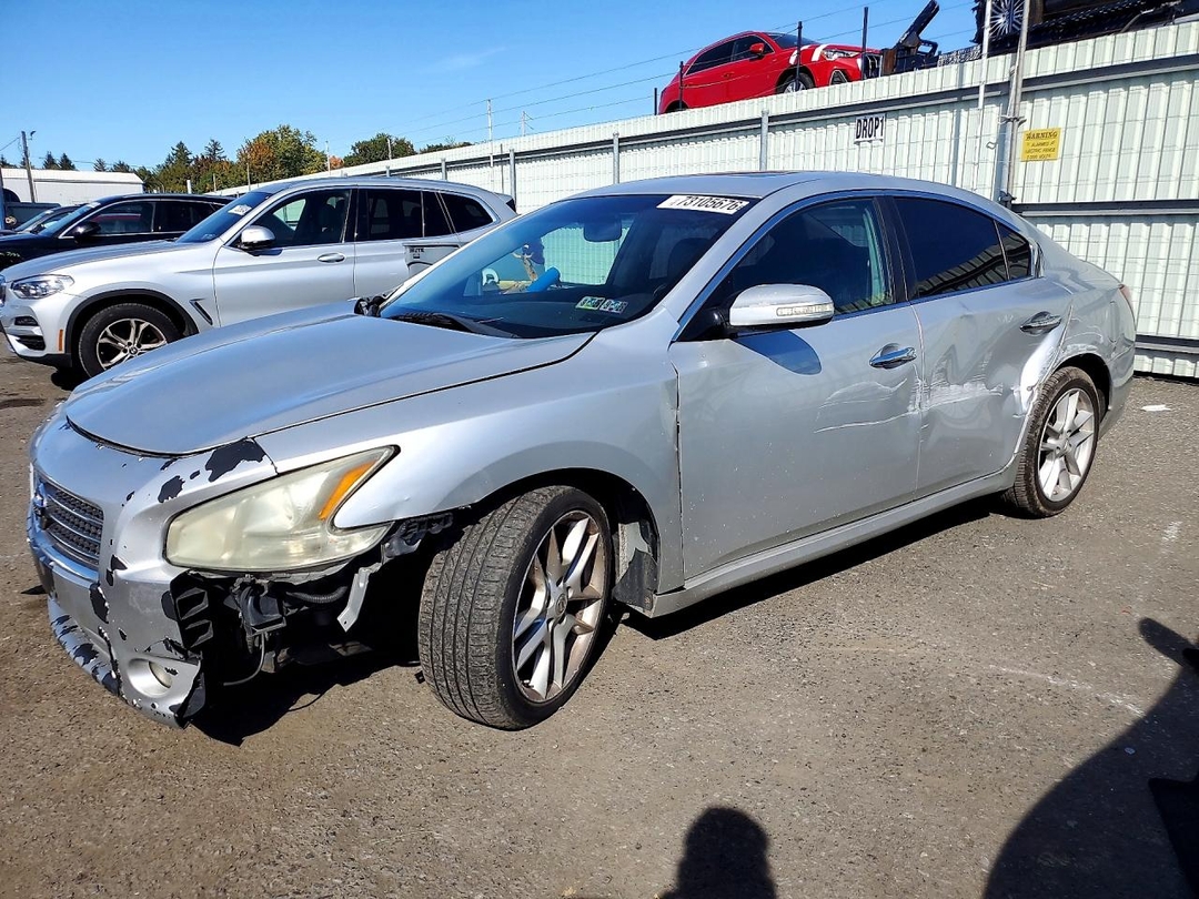منظر 2011 NISSAN MAXIMA 3.5 S، زاوية 1