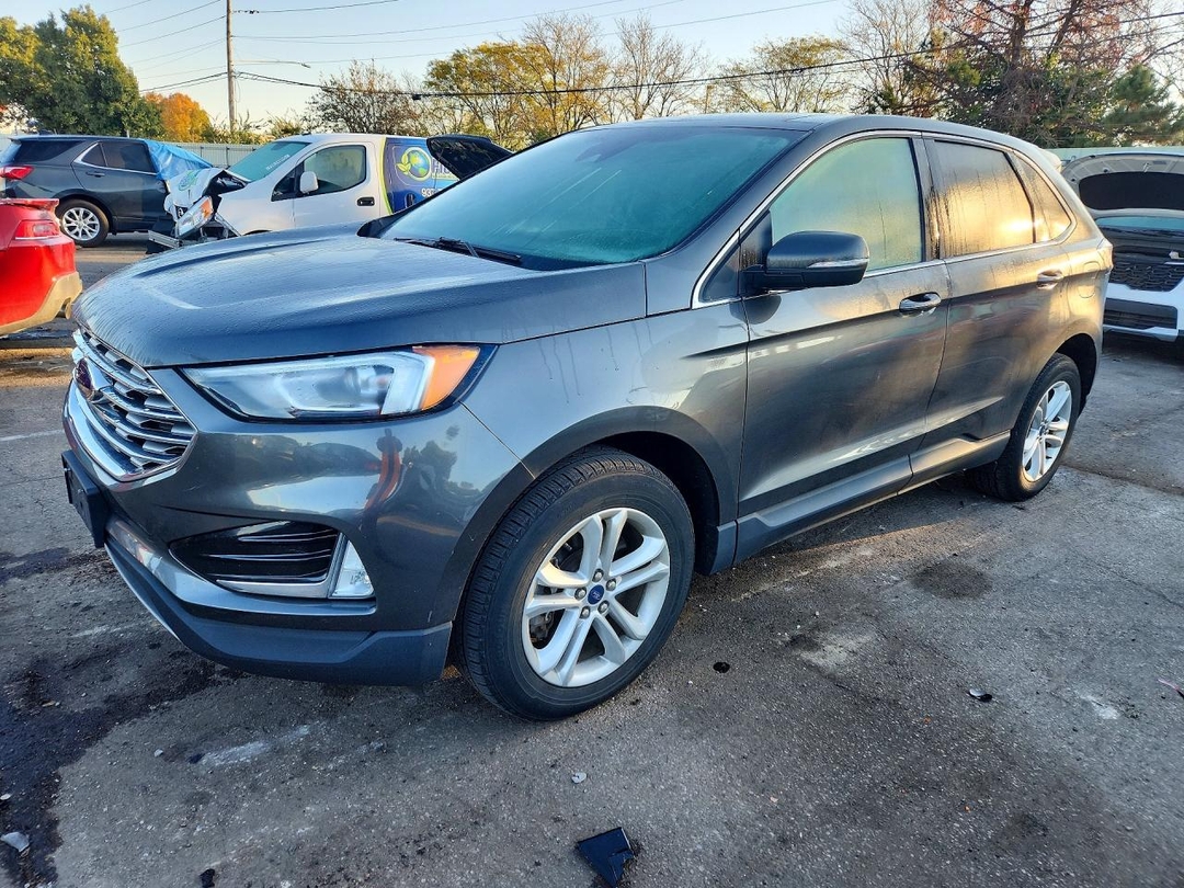 Vue de 2020 FORD EDGE SEL, angle 1