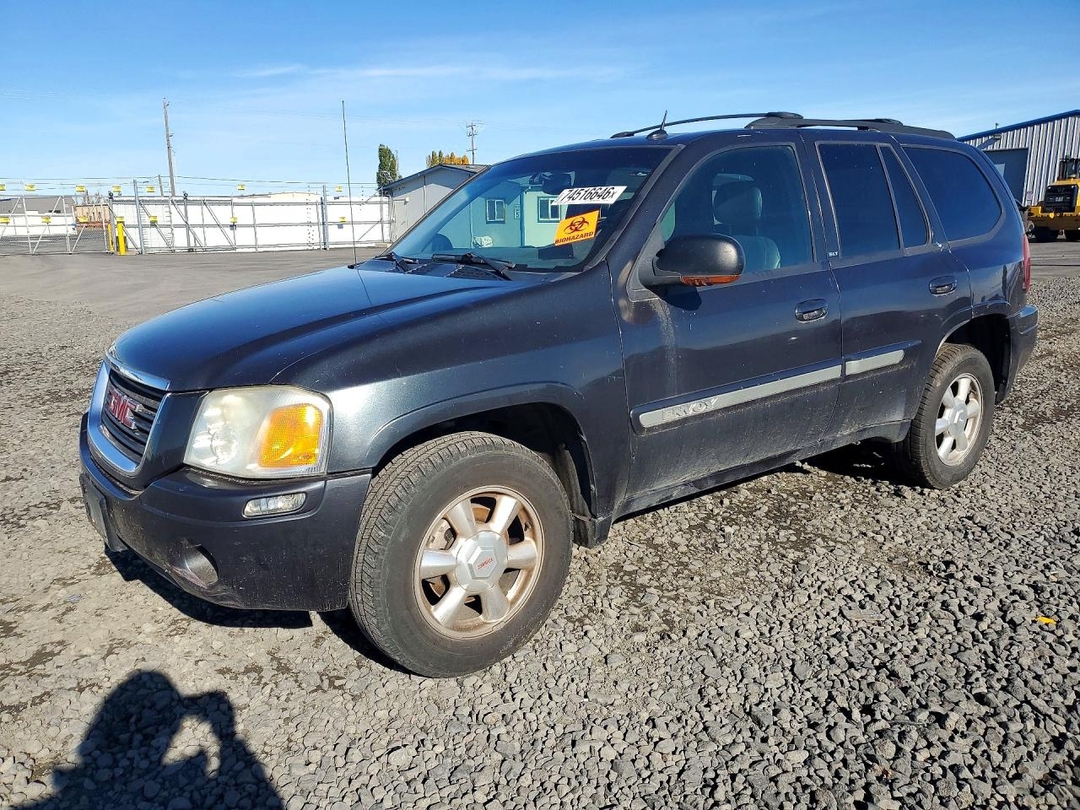 Vista de 2004 GMC ENVOY, ángulo 1
