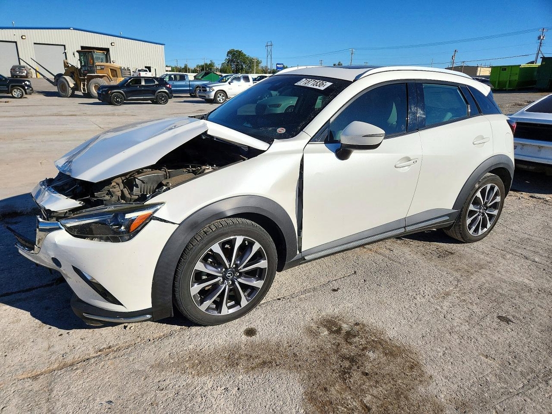 Vista de 2019 MAZDA CX-3 GRAND TOURING, ángulo 1