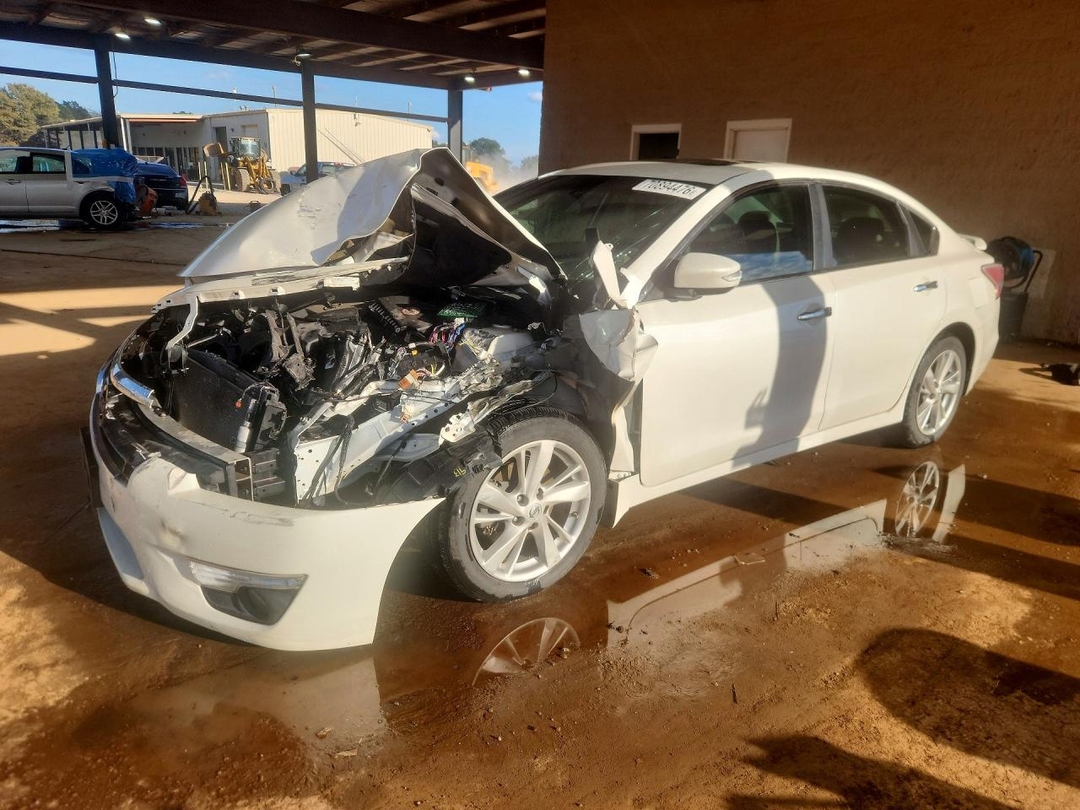 Vue de 2014 NISSAN ALTIMA 2.5 SL, angle 1