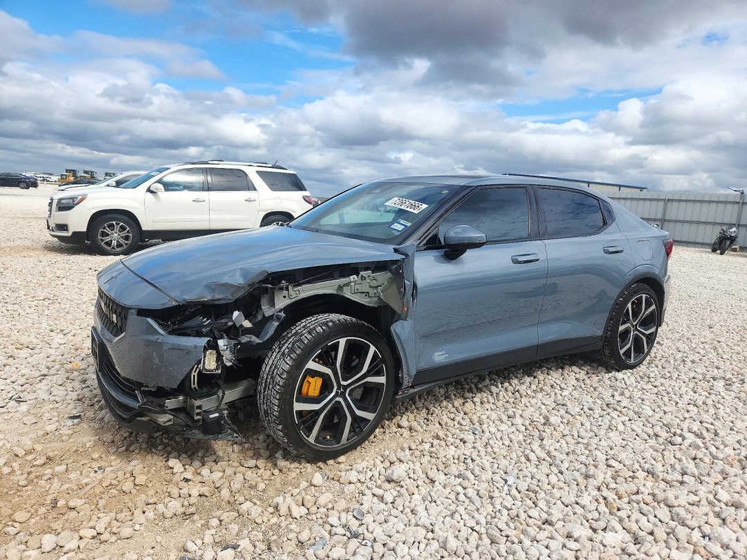 Vue de 2023 POLESTAR 2, angle 1