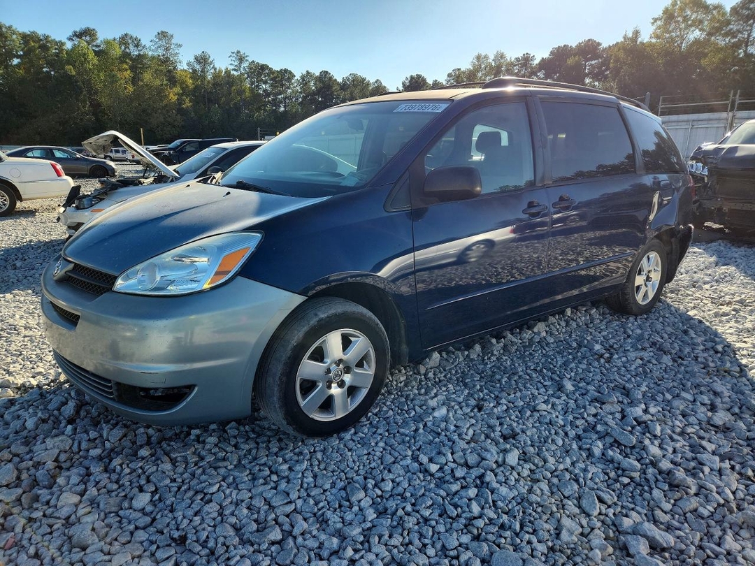 منظر 2004 TOYOTA SIENNA LE 8 PASSENGER، زاوية 1