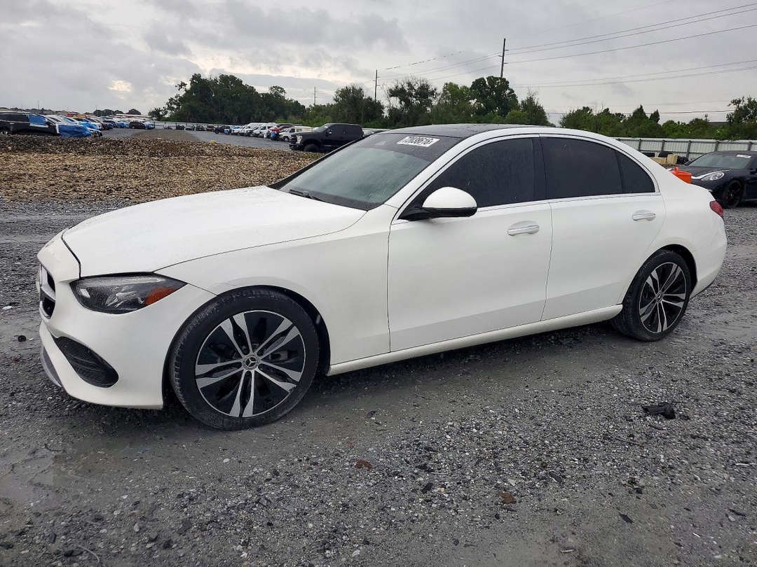 Вид 2022 MERCEDES-BENZ C 300, угол 1
