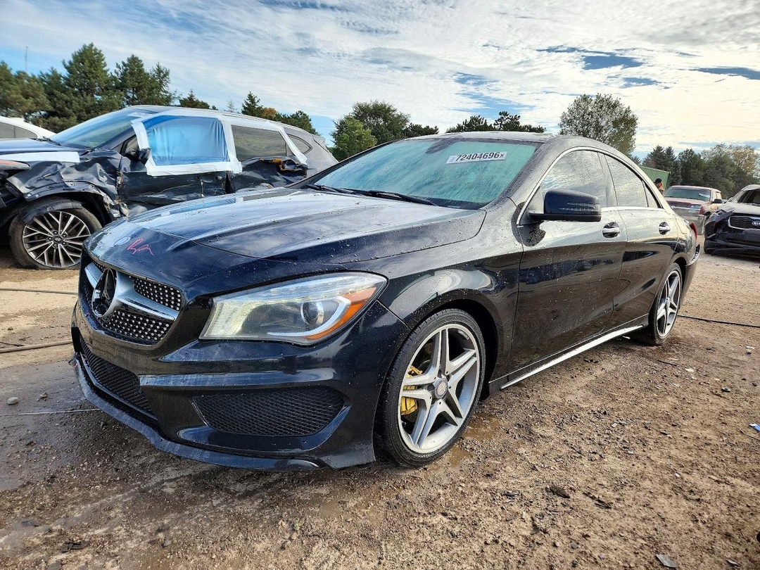 Vedere 2015 MERCEDES-BENZ CLA 250 4MATIC, unghi 1