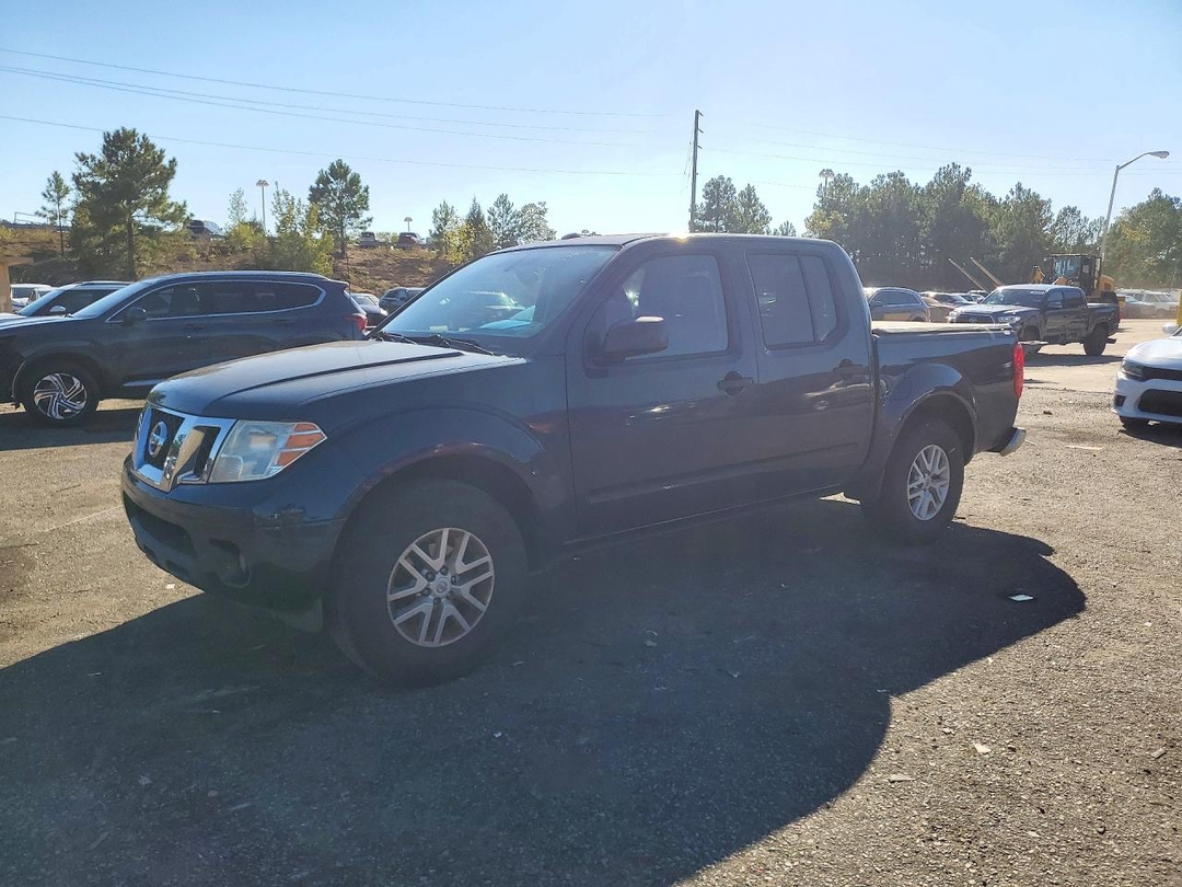 منظر 2016 NISSAN FRONTIER SV، زاوية 1