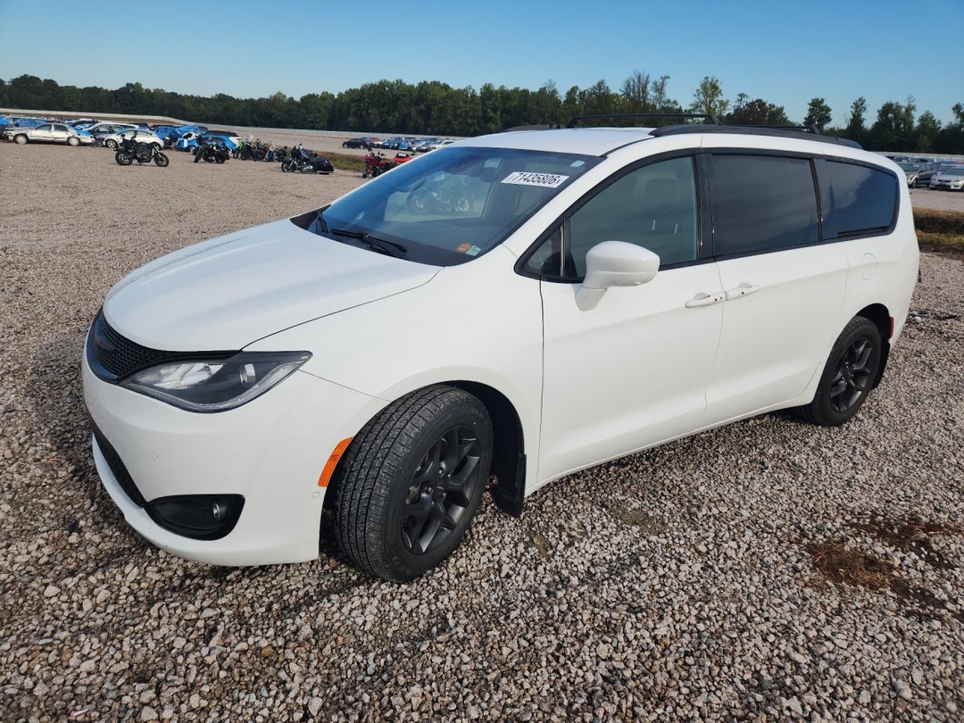 Vista de 2020 CHRYSLER PACIFICA TOURING L PLUS, ángulo 1