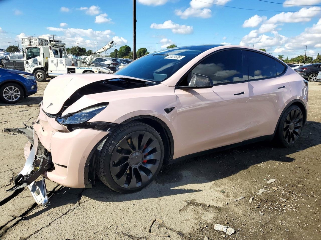 Vista de 2022 TESLA MODEL Y, ángulo 1